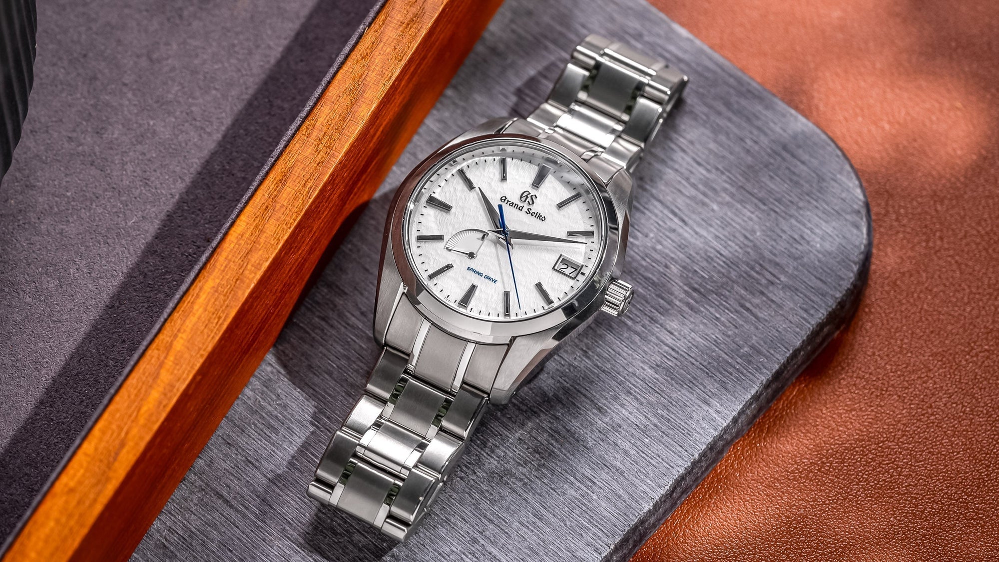 30 Of The Best Titanium Watches