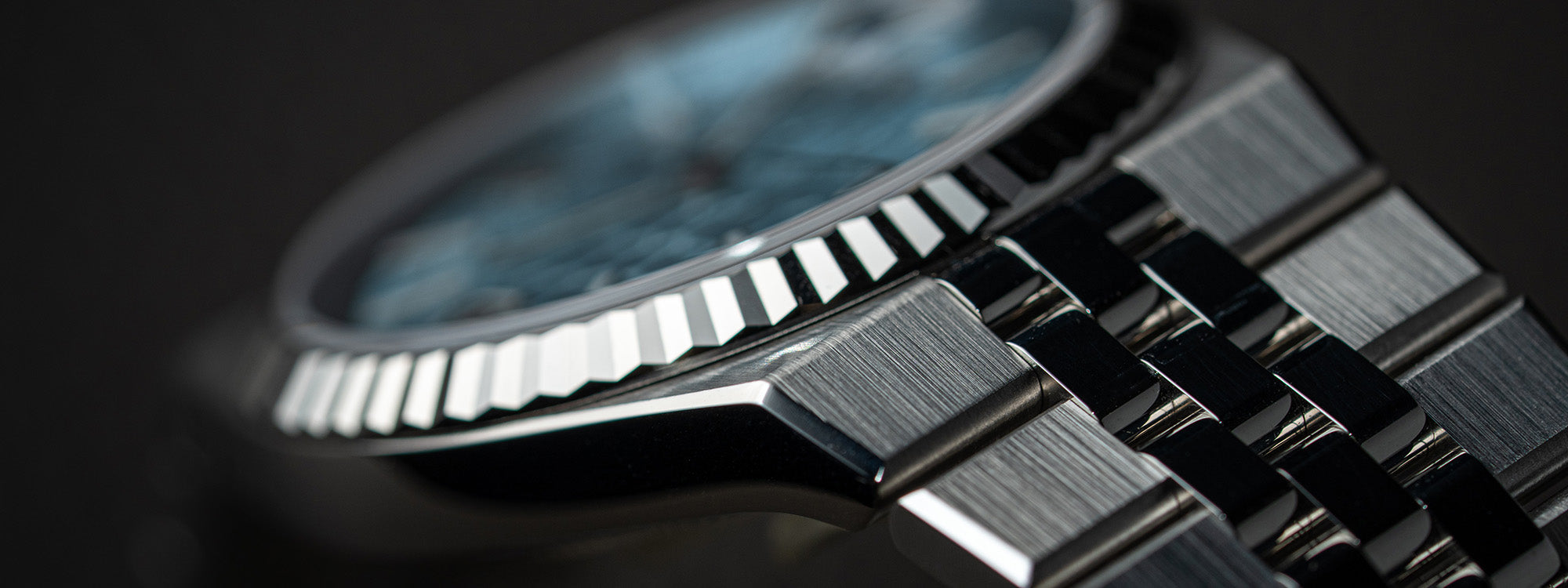 What Is A Fluted Bezel On A Watch?