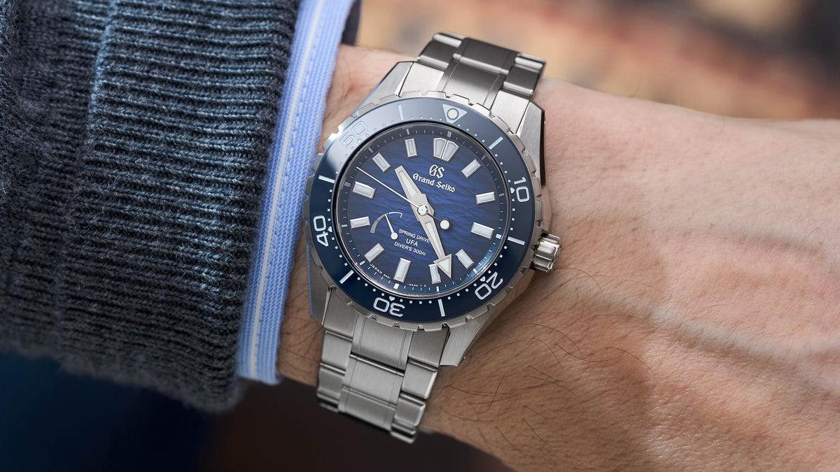 luxury dive watch