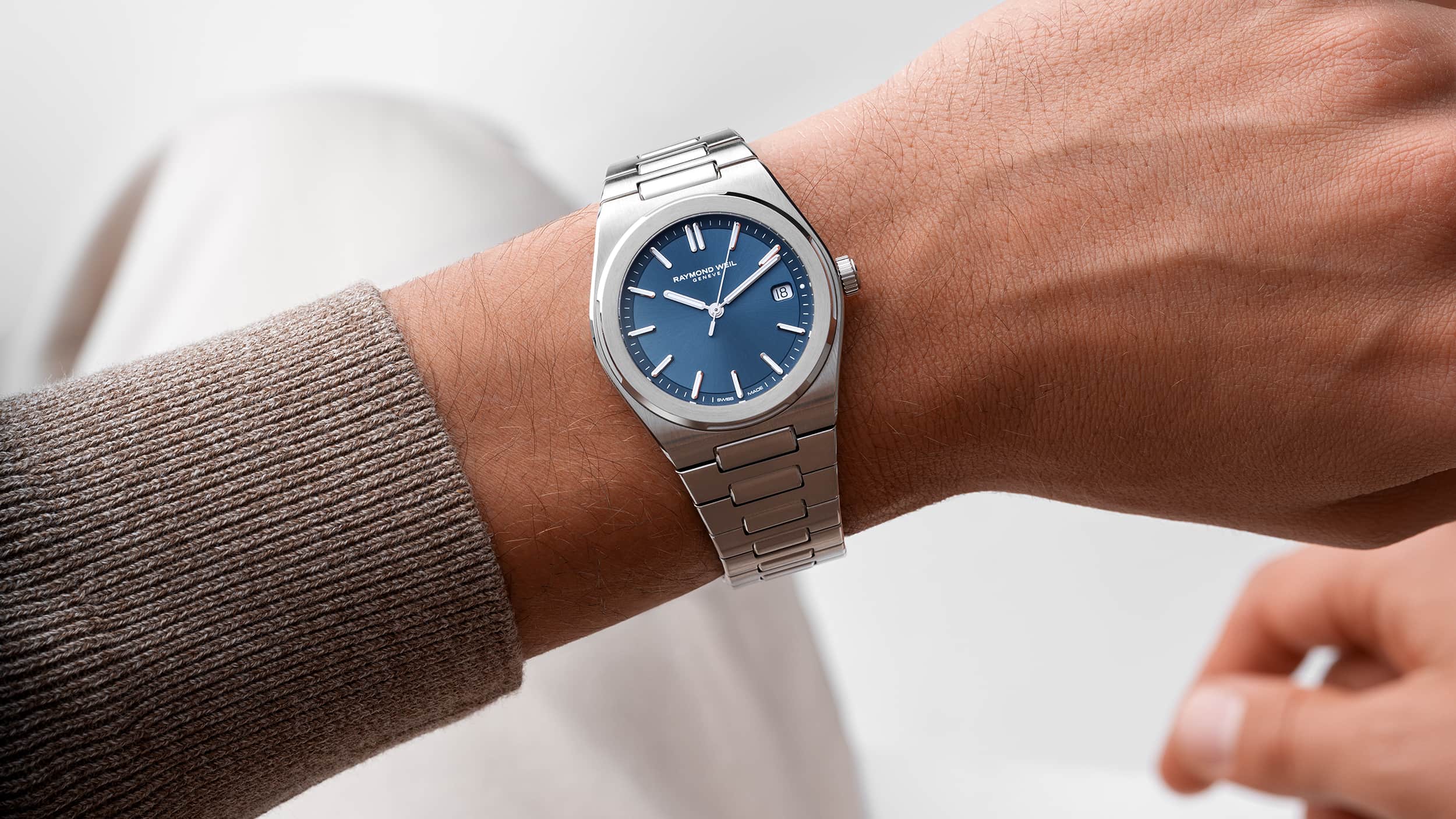 Raymond Weil ART Collection: Blue Auto on wrist