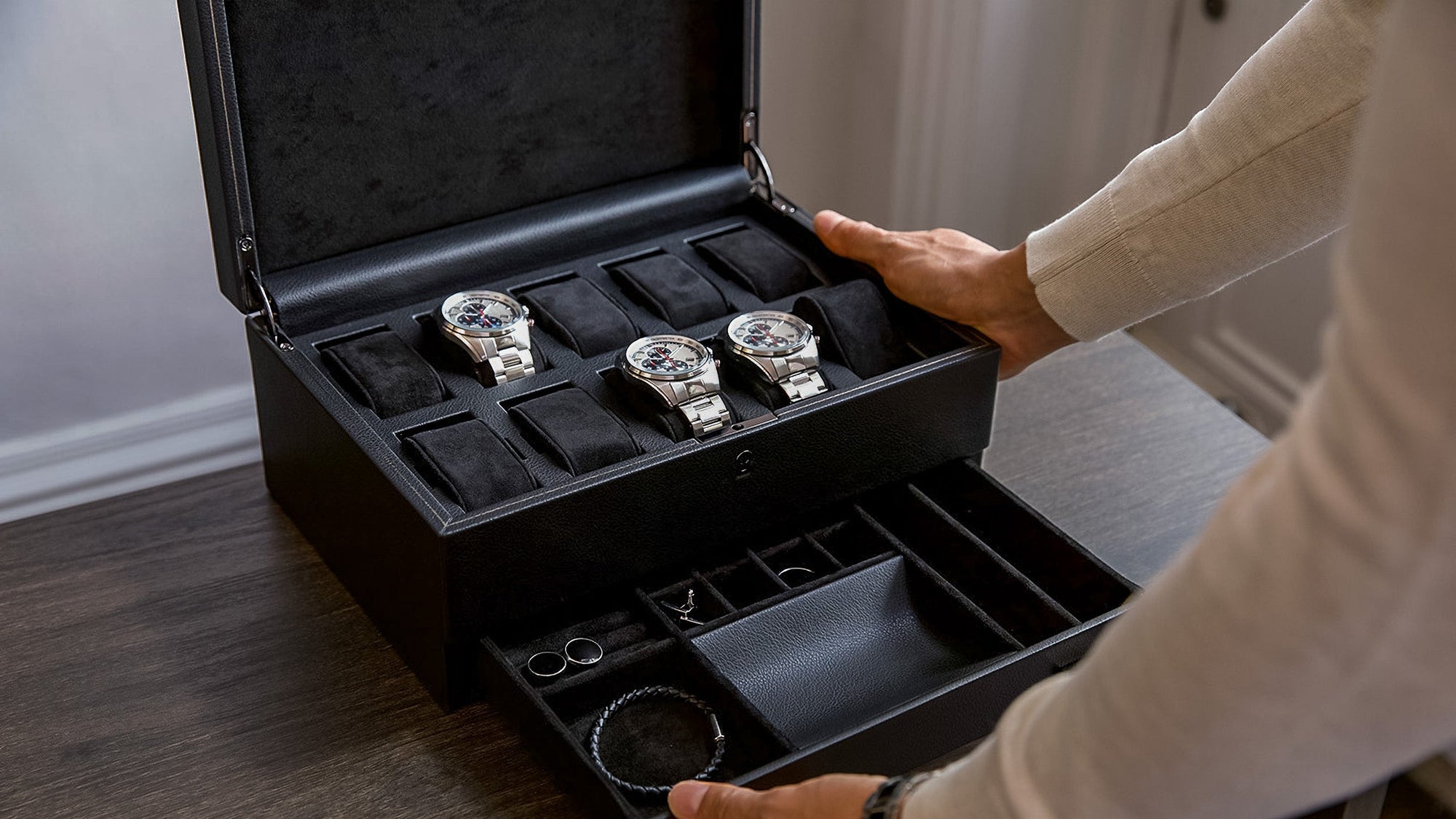 Best Watch Boxes and Cases: Who Makes Them and Which One is Right for Your Collection?