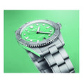 Divers Sixty‑Five 