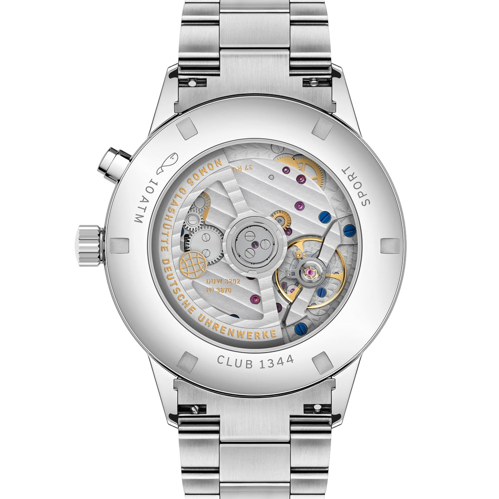 Club Sport Neomatik Worldtimer 40mm - White on Bracelet