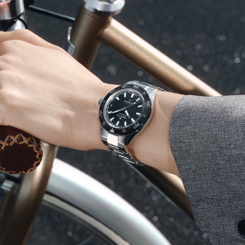 Chronomaster Solo Sport 40mm - Black on Bracelet