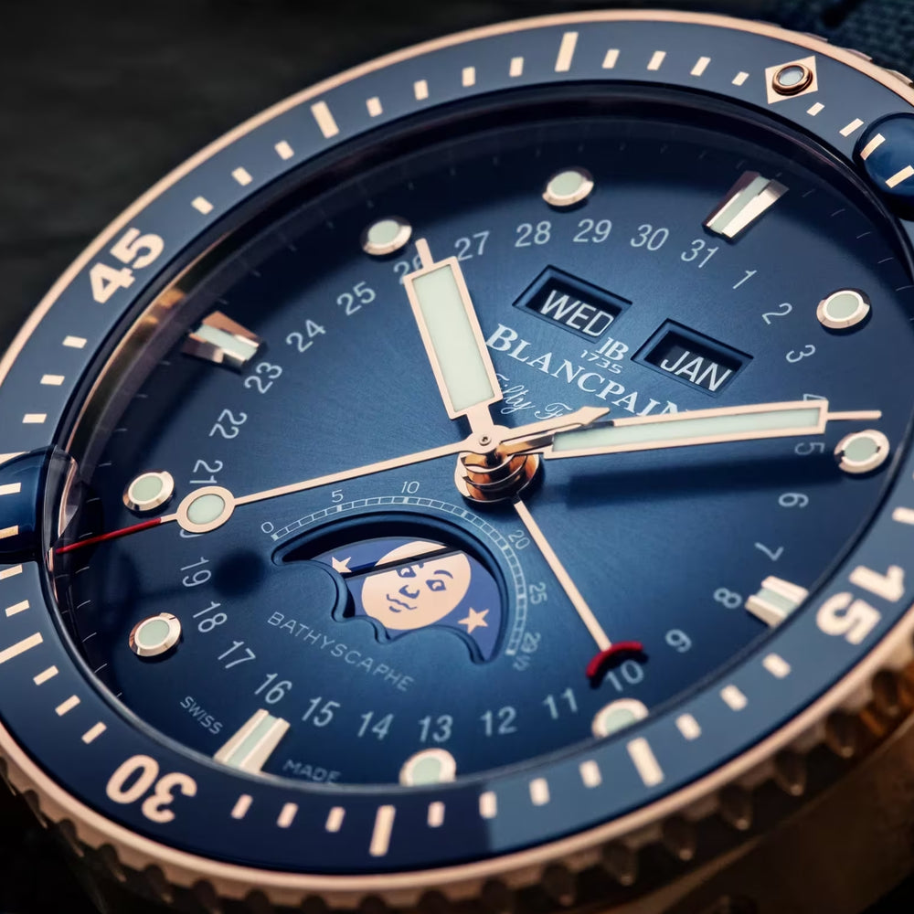 Fifty Fathoms Bathyscaphe Quantième Complet Phases de Lune Red Gold 43mm - Blue on Fabric Strap