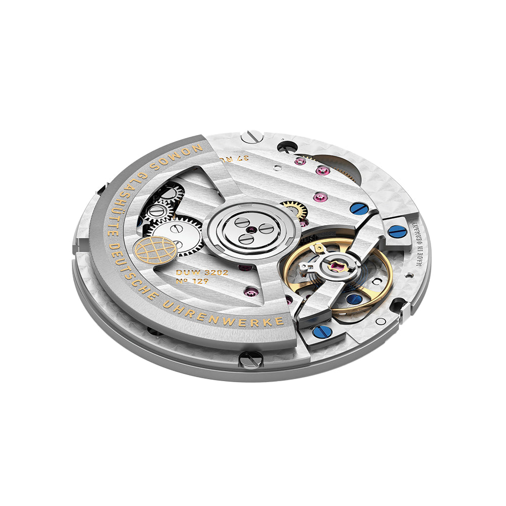 Club Sport Neomatik Worldtimer 40mm - Silver on Bracelet