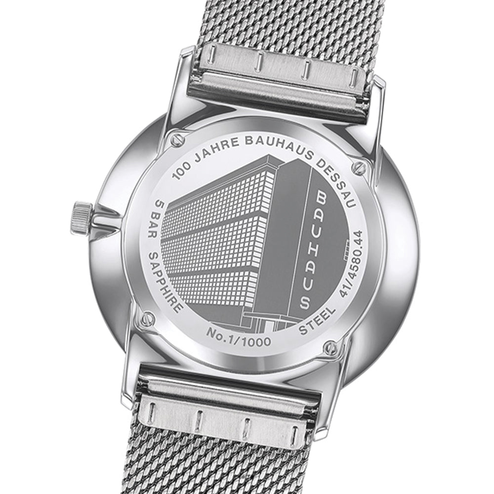 FORM Quartz Bauhaus 39.3mm - Silver on Bracelet