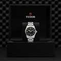 Ranger 39mm - Black on Bracelet