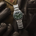 SeaQ 39.5mm - Varnish Reed Green on Bracelet