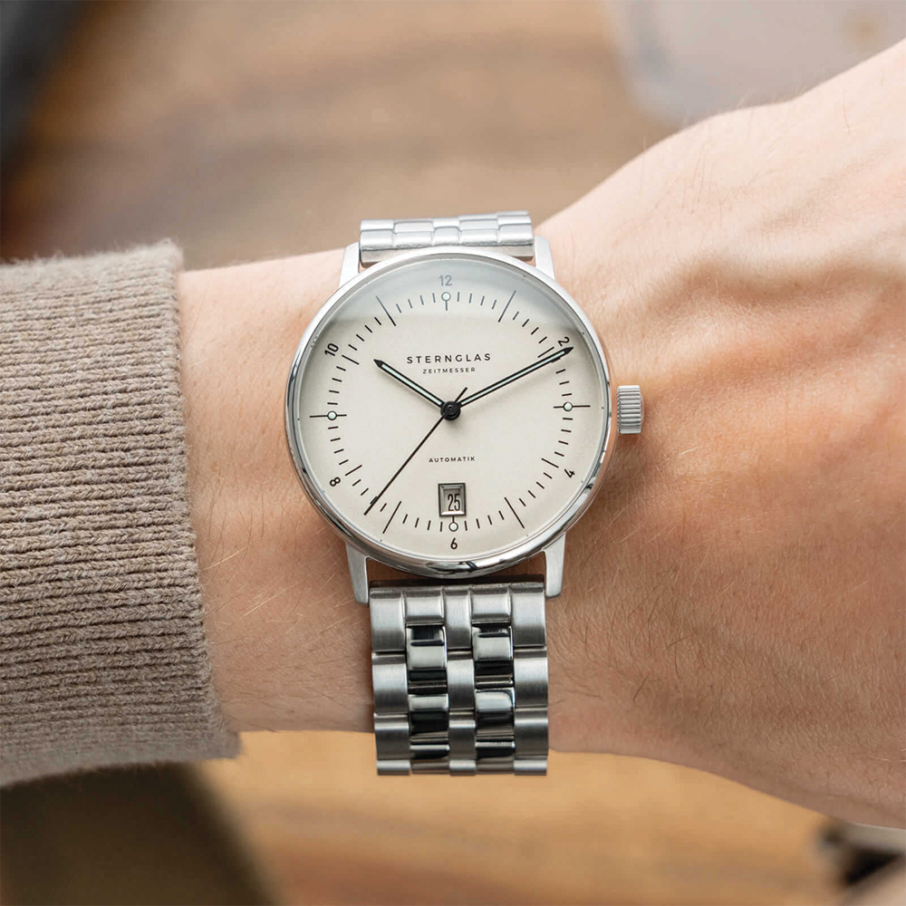 Naos Pro Automatic 38mm - Ivory on Bracelet