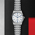 1926 39mm - Opaline on Bracelet