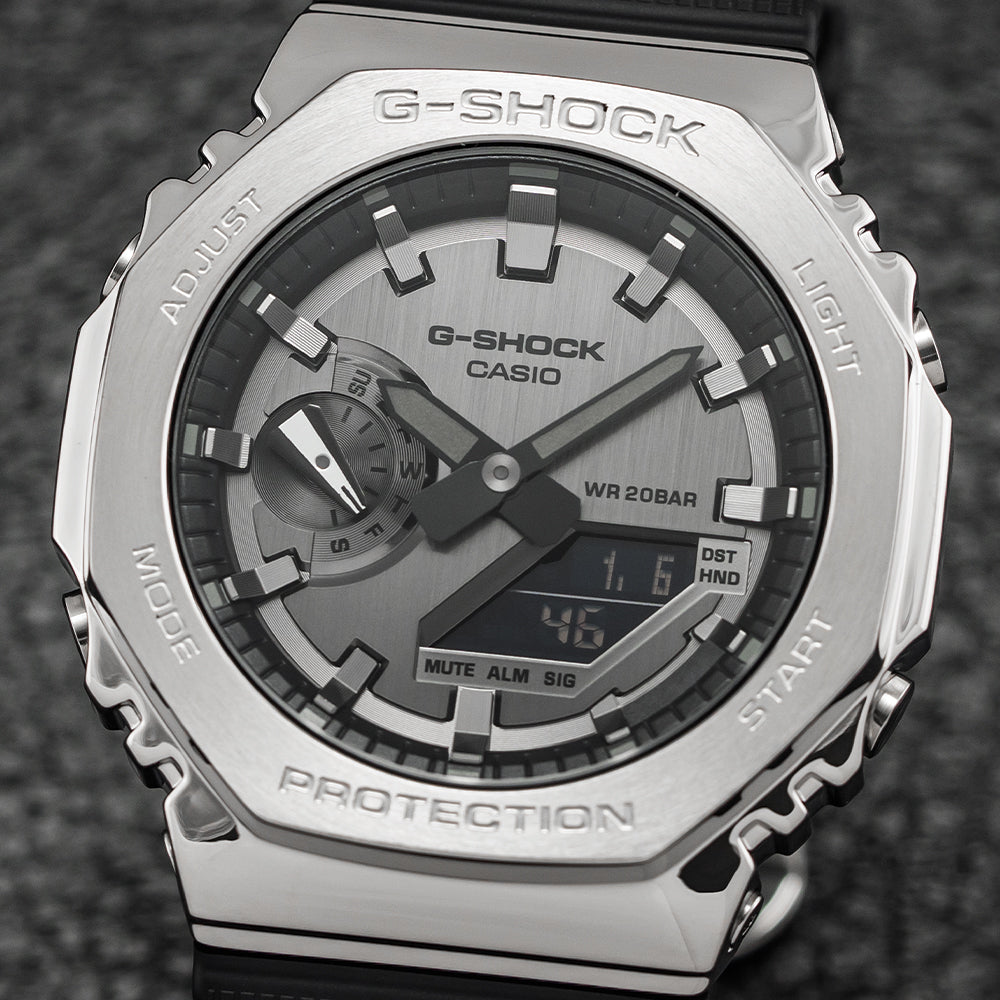 GM2100-1A 44.4mm - Grey on Rubber Strap