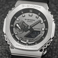 GM2100-1A 44.4mm - Grey on Rubber Strap