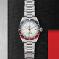 Black Bay GMT 41mm - White on Bracelet