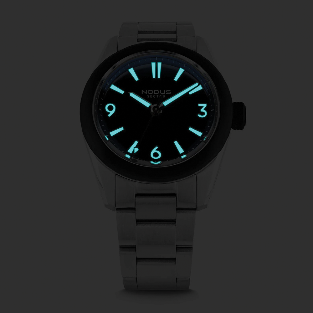 Sector II Sport Onyx 38mm - Black on Bracelet