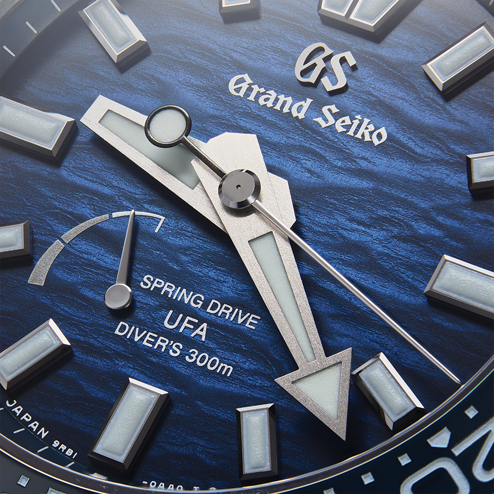 SLGB023 Spring Drive UFA Ushio 300 Diver 40.8mm - Blue on Bracelet