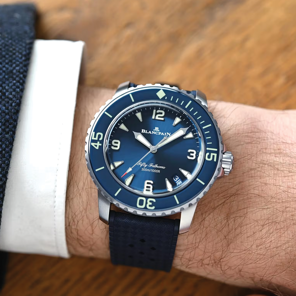 Fifty Fathoms Brushed Titanium 42.3mm - Blue on Rubber Strap