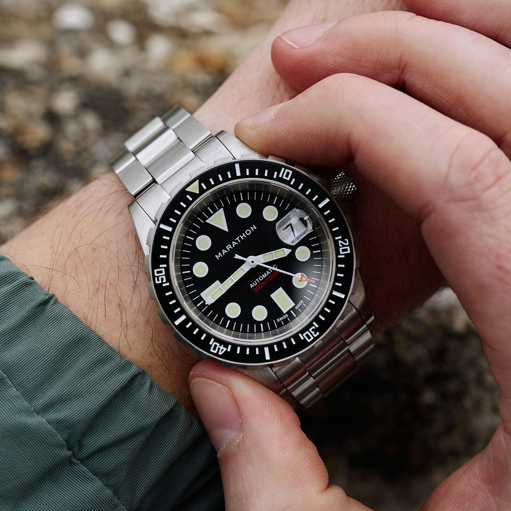 OSAR-D Automatic with Date 41mm - Black on Bracelet