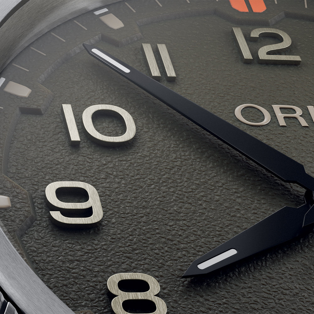 ProPilot Date 41mm - Moss Green on Bracelet