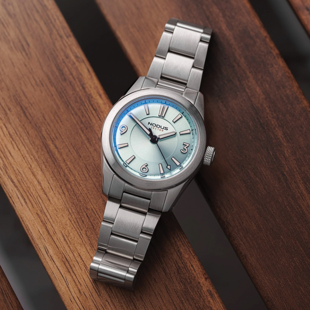 Sector II Sport Glacial 38mm - Blue on Bracelet
