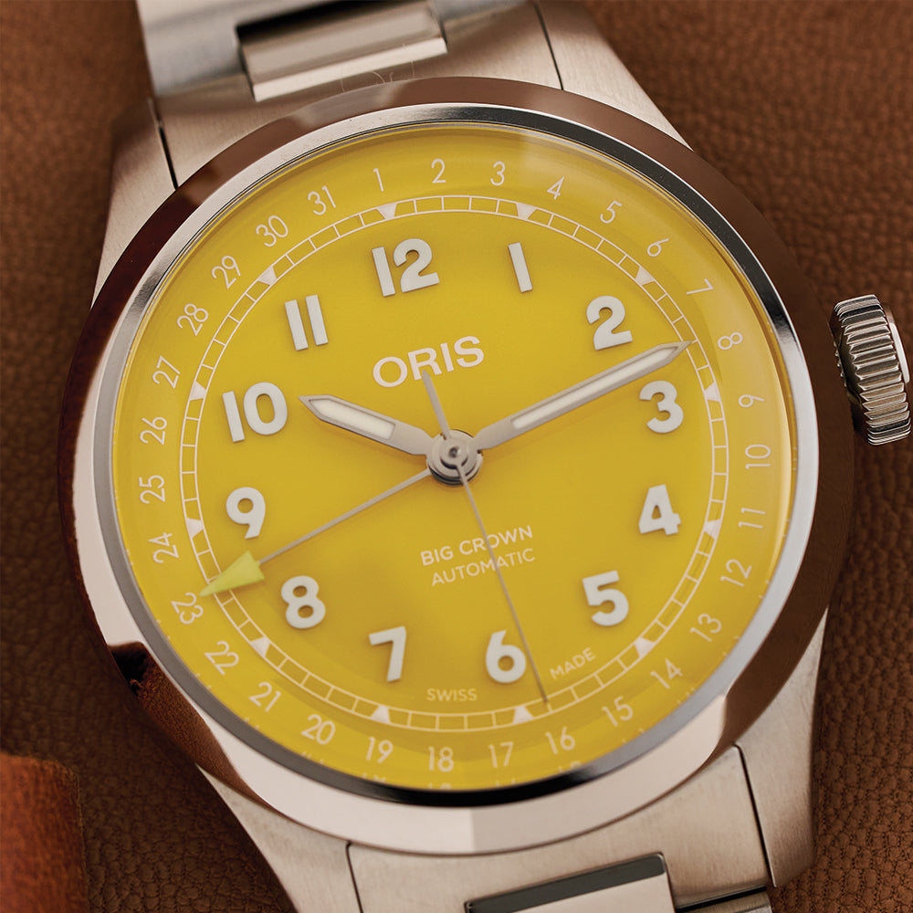 Big Crown Pointer Date 40mm - Yellow on Bracelet