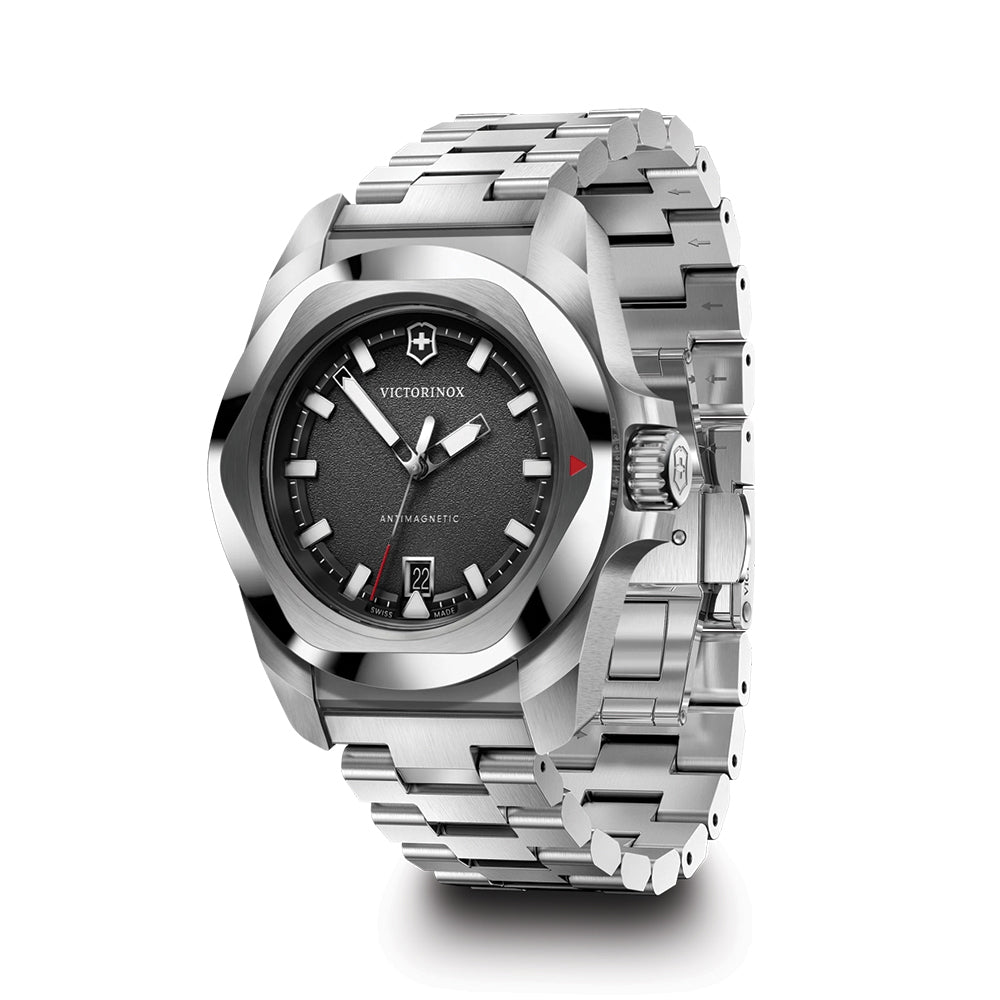 I.N.O.X. 41mm - Black on Bracelet