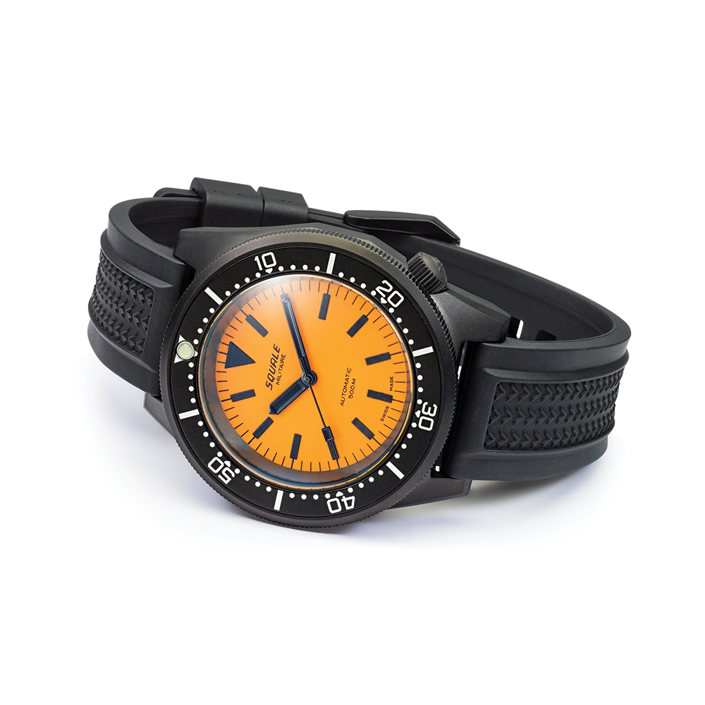Angled view of 1521 Black DLC 42mm dive watch with orange dial on a black rubber strap
