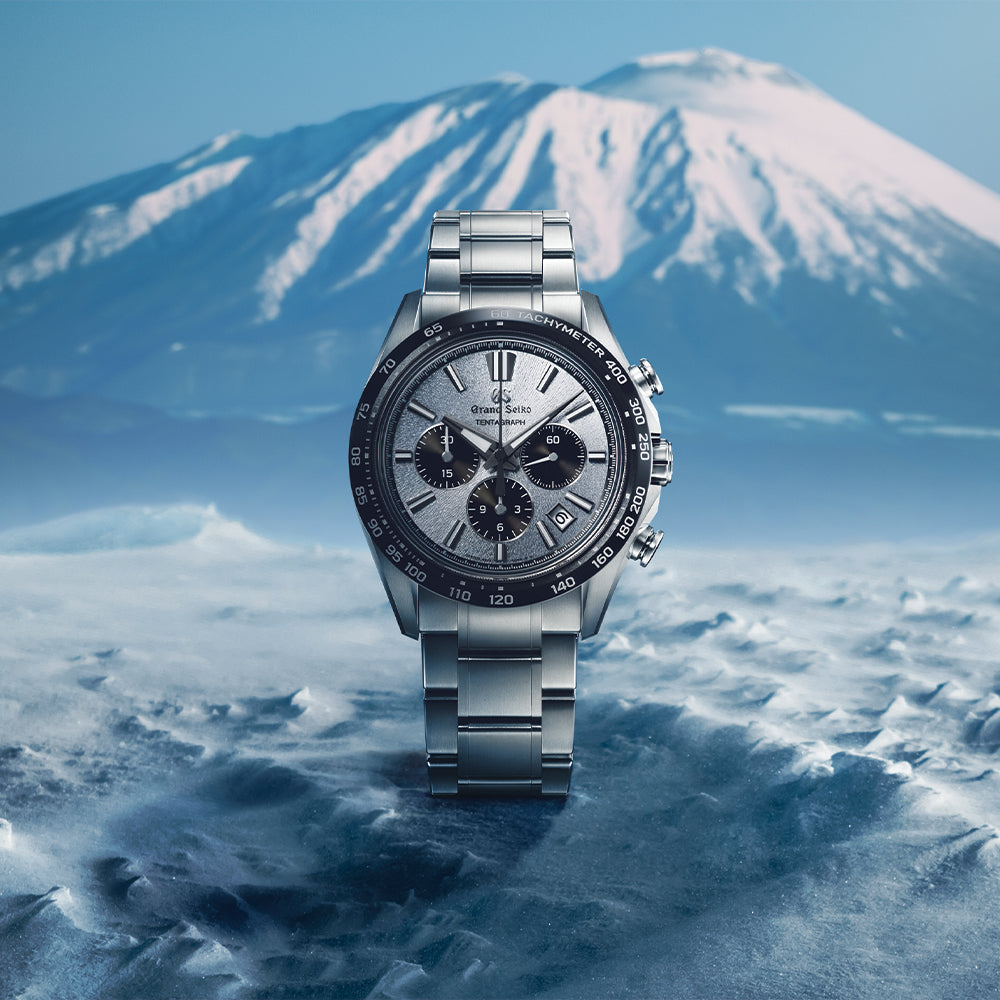 SLGC007 Evolution 9 Tentagraph 43.2mm - Snow Blue on Bracelet