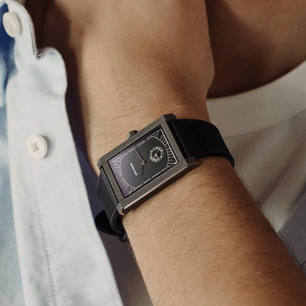 Rivanera Small Seconds 40mm - Black on Rubber Strap w/ Additional Strap