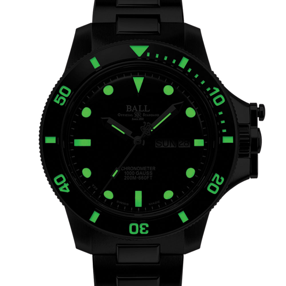 Engineer Hydrocarbon Original 43mm - Black on Bracelet