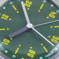 NEO GMT B 38mm - Green on Bracelet