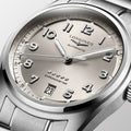 Spirit 37mm - Champagne on Bracelet