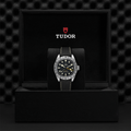 Black Bay Pro 39mm - Black on Hybrid Rubber/Leather Strap