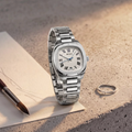 Multifort TV Quartz 28mm - Ivory on Bracelet