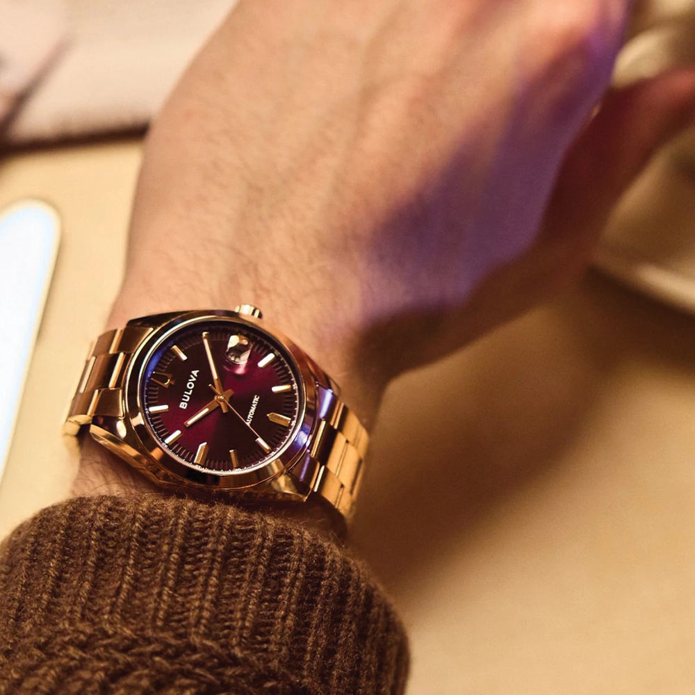 Classic Surveyor Automatic Rose Gold 39mm - Aubergine Purple on Bracelet