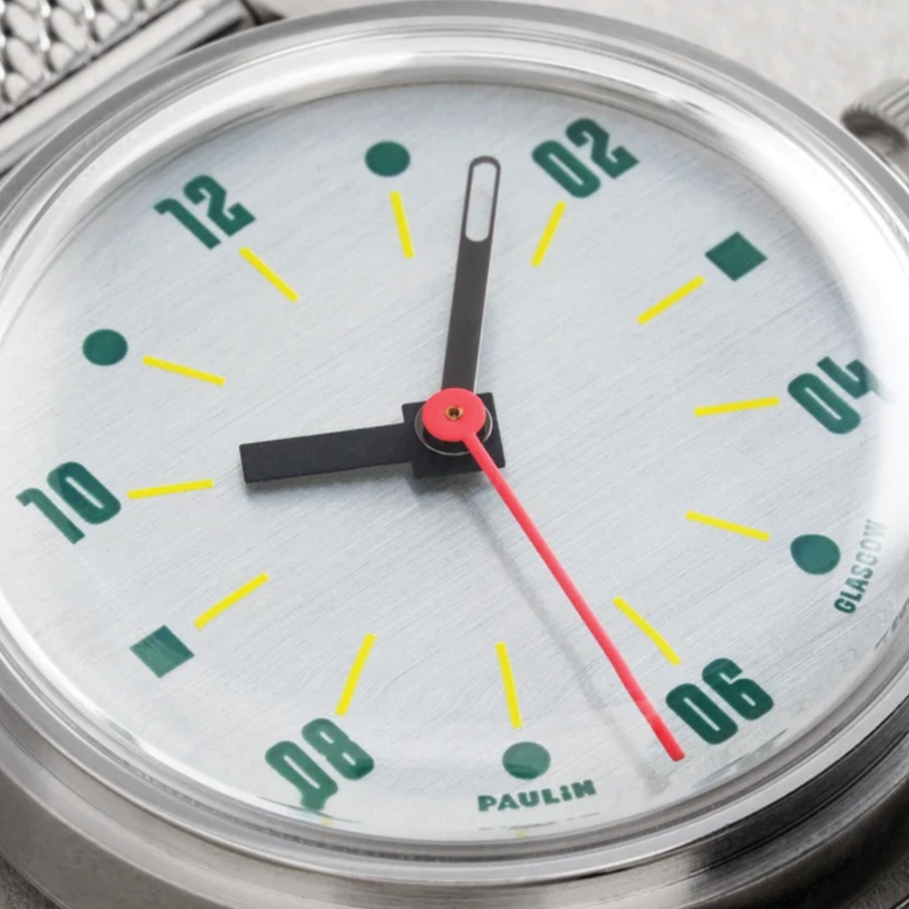 Neo A Auto 38mm - Brushed Aluminium on Bracelet