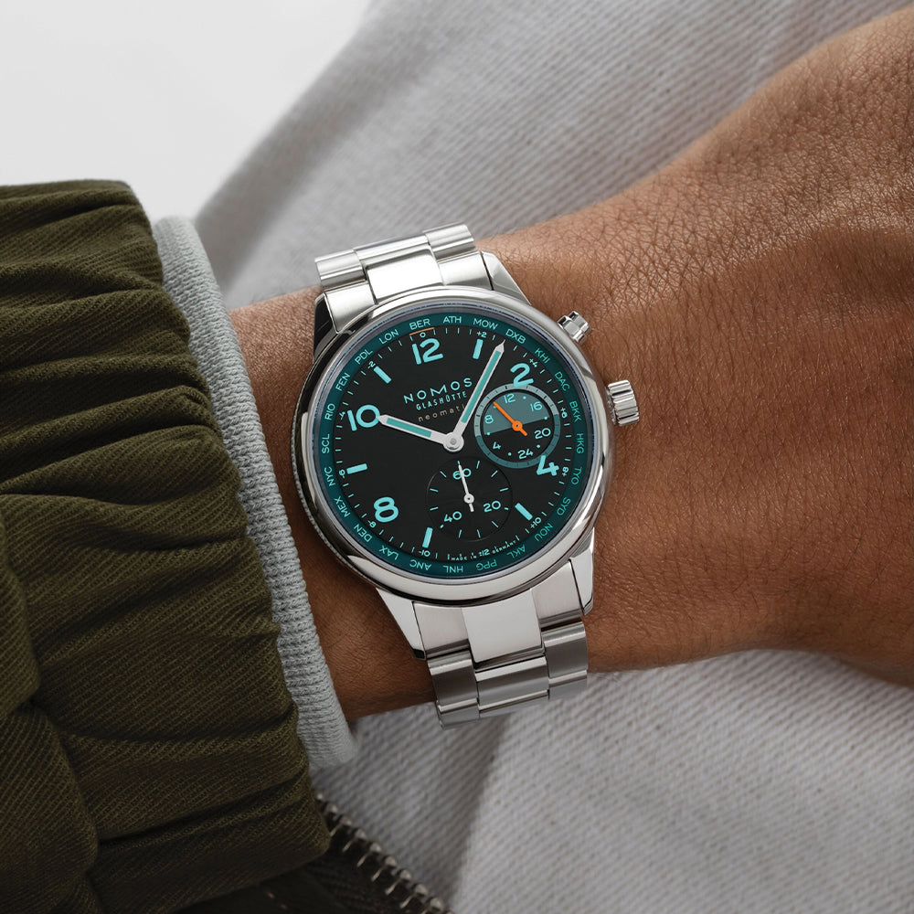 Club Sport Neomatik Worldtimer Trace 40mm - Black w/ Turquoise on Bracelet