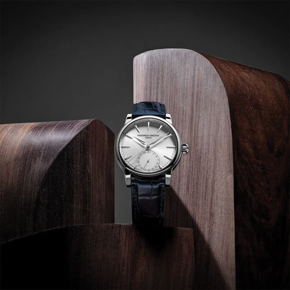Manufacture Classic Date Automatic 40mm - Silver on Leather Strap