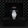 1926 39mm - Opaline on Bracelet