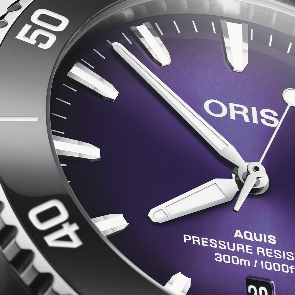 Aquis Date Tungsten Bezel 