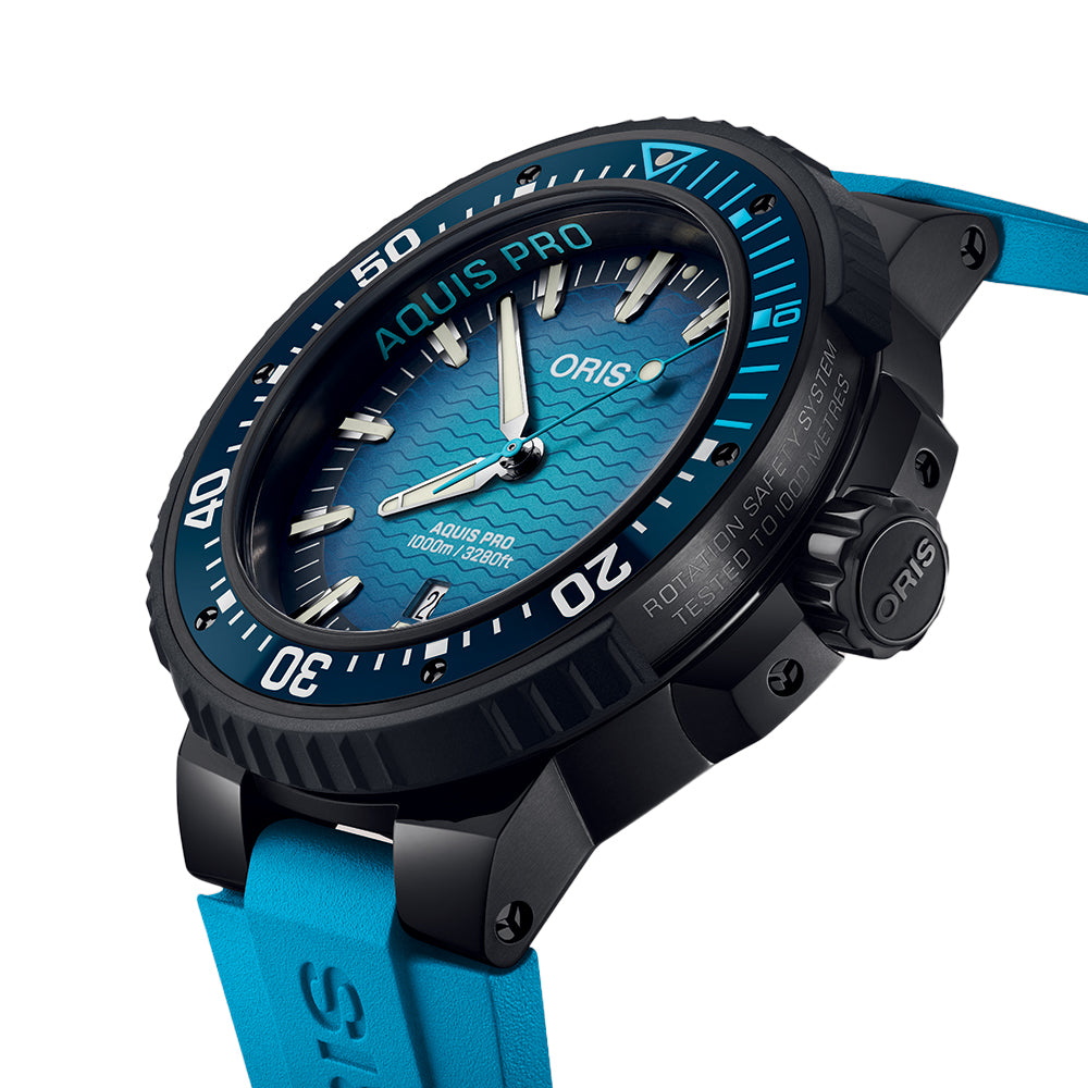 Aquis Pro 1000m Multi-Piece Titanium 49.5mm - Black on Rubber Strap w/ Extra Rubber Strap