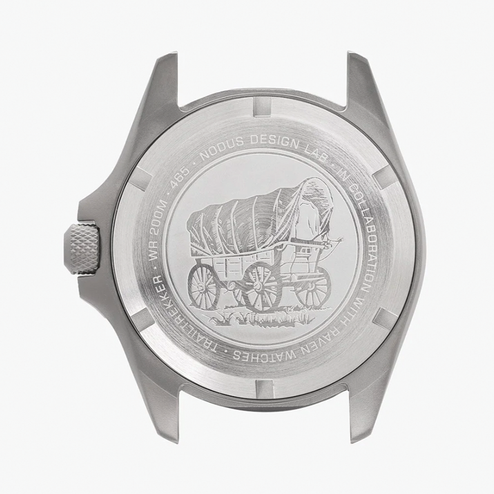 TrailTrekker Basecamp 39.5mm - Blue on Bracelet