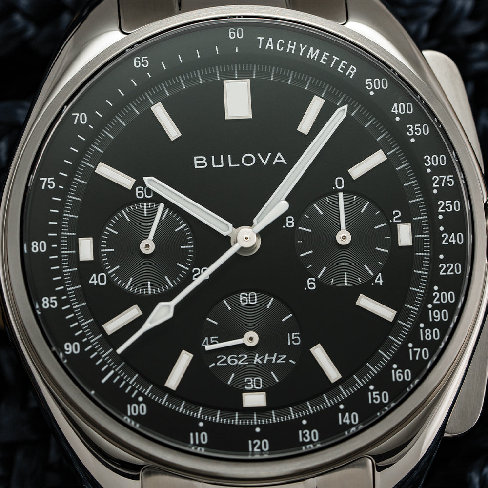 Lunar Pilot 43.5mm - Black on Bracelet