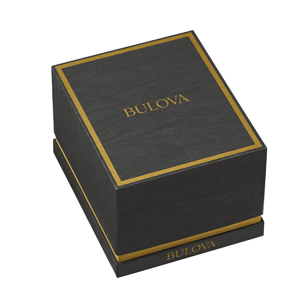 Maquina Skeleton 46mm - Black on Bracelet