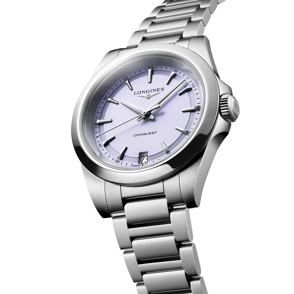Conquest Quartz 34mm - Lavender Mauve on Bracelet