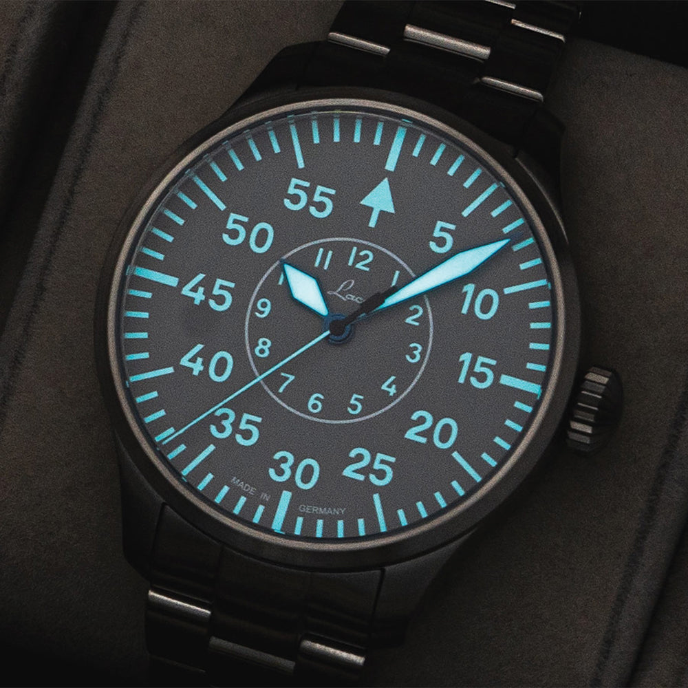 Pilot Watch Basic Aachen MB Automatic 42mm - Grey on Bracelet