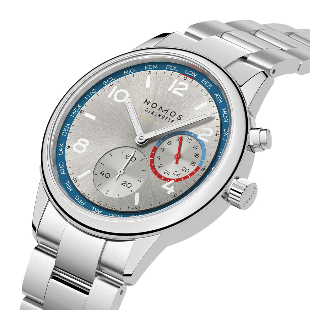 Club Sport Neomatik Worldtimer 40mm - Silver on Bracelet