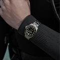 DS Action Diver "New DS Concept Extreme Shock Resistance" 40.5mm - Black on Bracelet