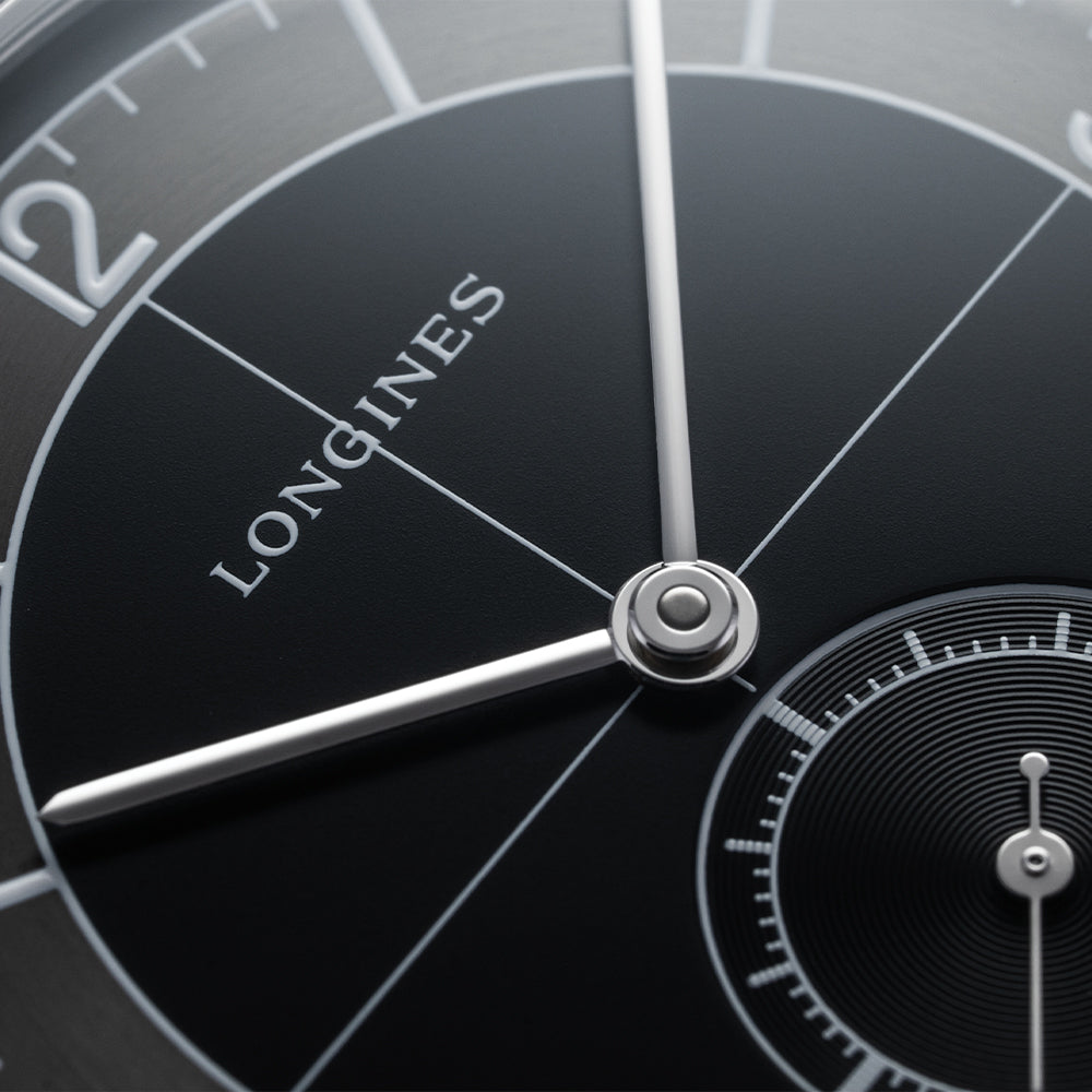 Heritage Classic Sector Dial 38.5mm - Black on Bracelet