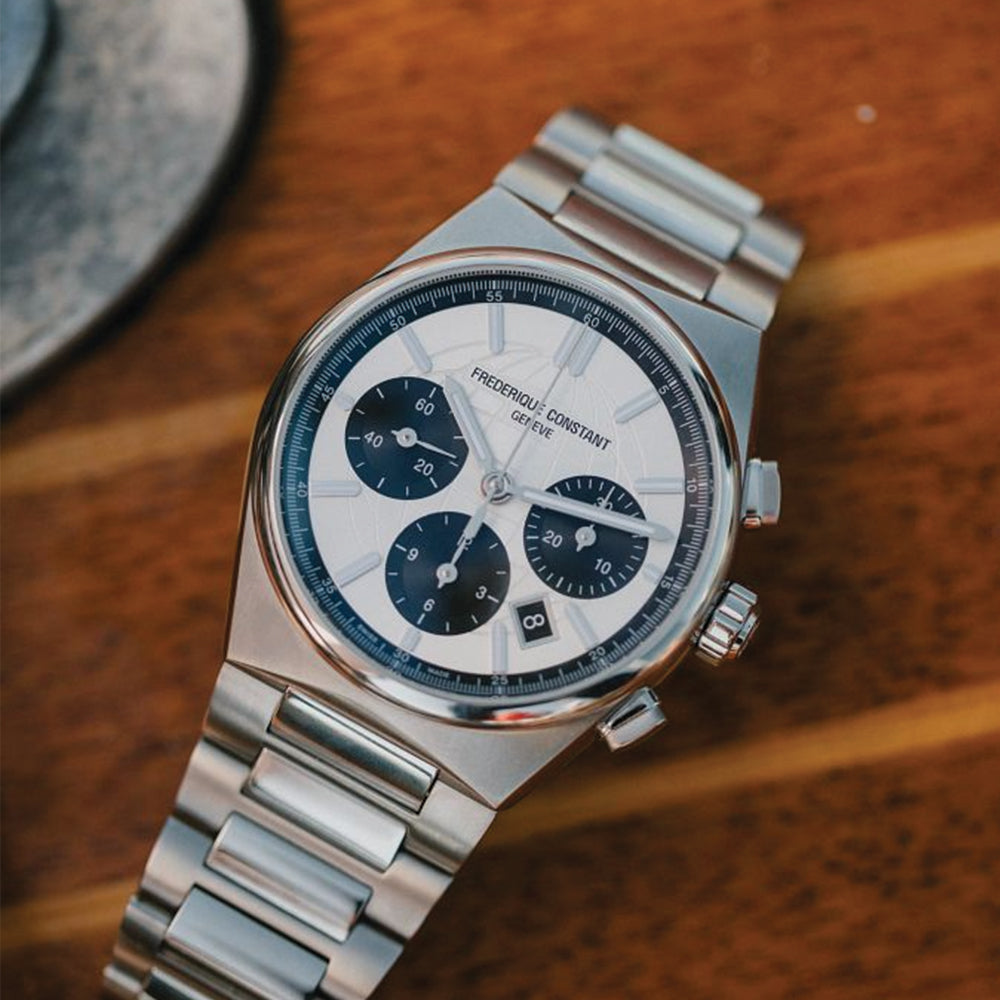 Highlife Chronograph Automatic 41mm - White on Bracelet